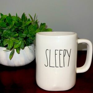 🔥🔥Rae Dunn Artisan Collection Mug!🔥🔥